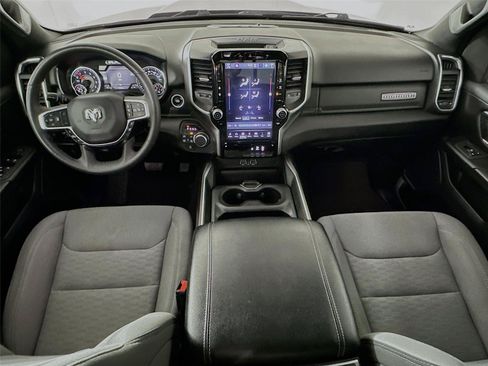 Used 2025 RAM 1500 Big Horn AWD/4WD image 31