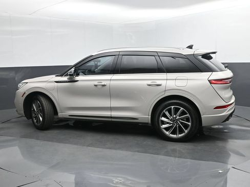 Used 2021 Lincoln Corsair Grand Touring w/ Equipment Group 301A AWD/4WD image 30
