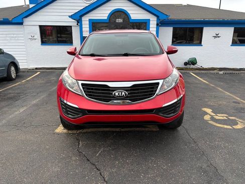 Used 2013 Kia Sportage LX image 2