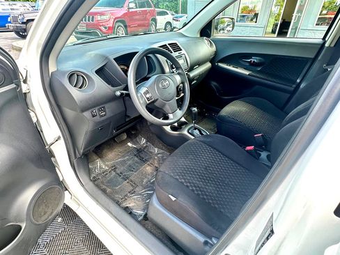 Used 2013 Scion xD image 18