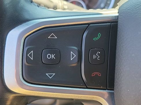 Used 2020 RAM 1500 Laramie AWD/4WD image 10