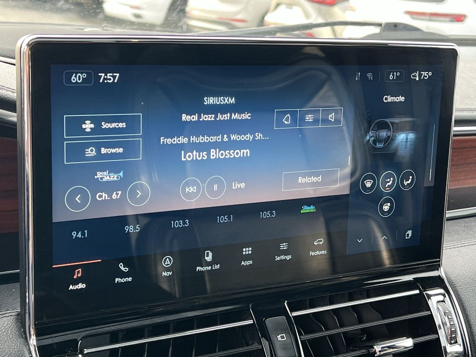 Used 2023 Lincoln Navigator Reserve AWD/4WD image 25