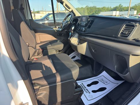 Used 2025 Ford Transit 250 Low Roof w/ Exterior Upgrade Package RWD image 22
