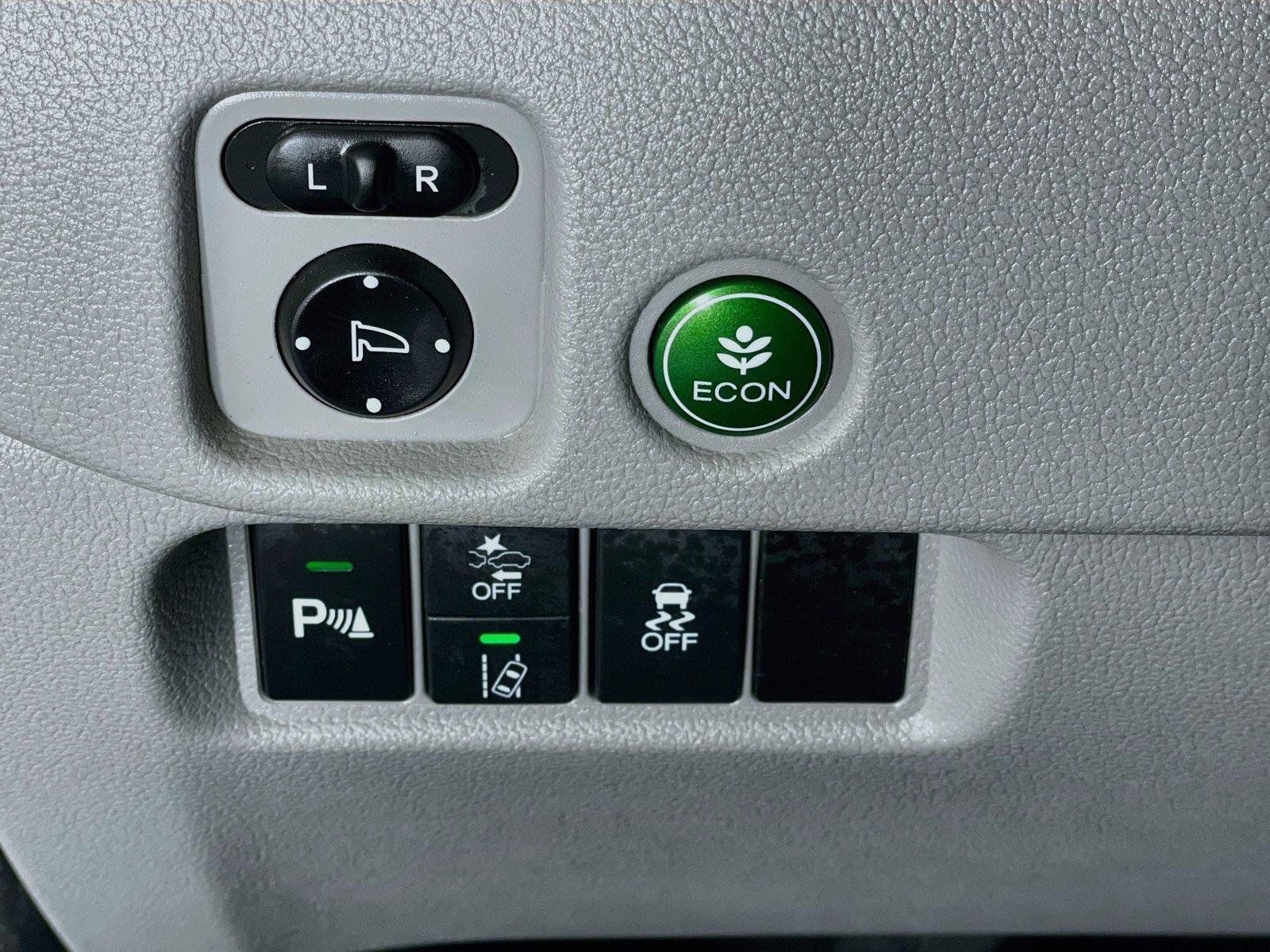 Used 2021 Honda Pilot Touring image 15