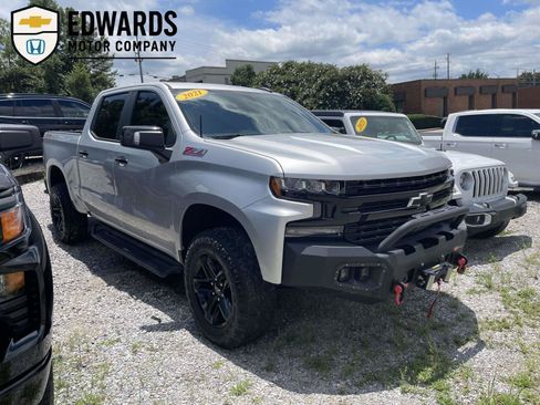 Used 2021 Chevrolet Silverado 1500 LT Trail Boss w/ Convenience Package II AWD/4WD image 1
