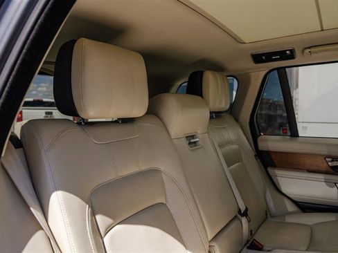 Used 2019 Land Rover Range Rover Supercharged AWD/4WD image 34