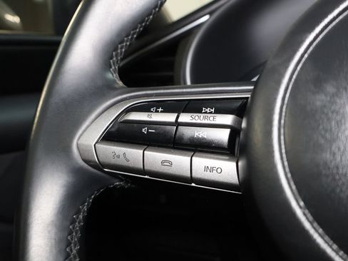 Used 2022 MAZDA MAZDA3 s FWD image 20