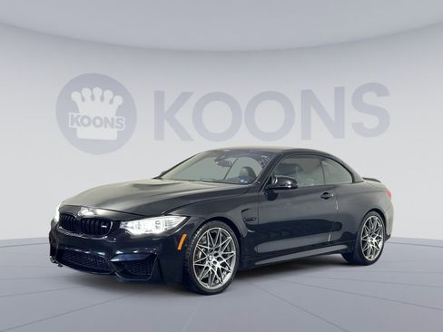 Used 2016 BMW M4 Convertible image 36