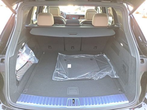 Used 2026 Porsche Cayenne image 15