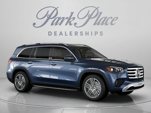 Certified 2026 Mercedes-Benz GLS 450 4MATIC image 31