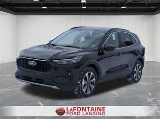 Used 2024 Ford Escape Platinum video 1