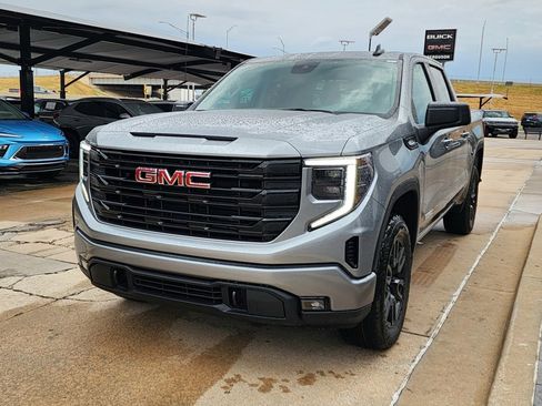 New 2026 GMC Sierra 1500 Elevation image 8