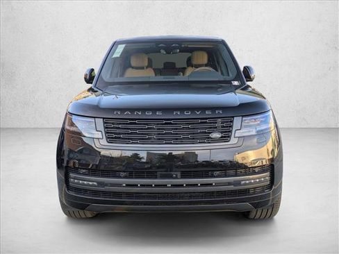 New 2026 Land Rover Range Rover Long Wheelbase SE image 6
