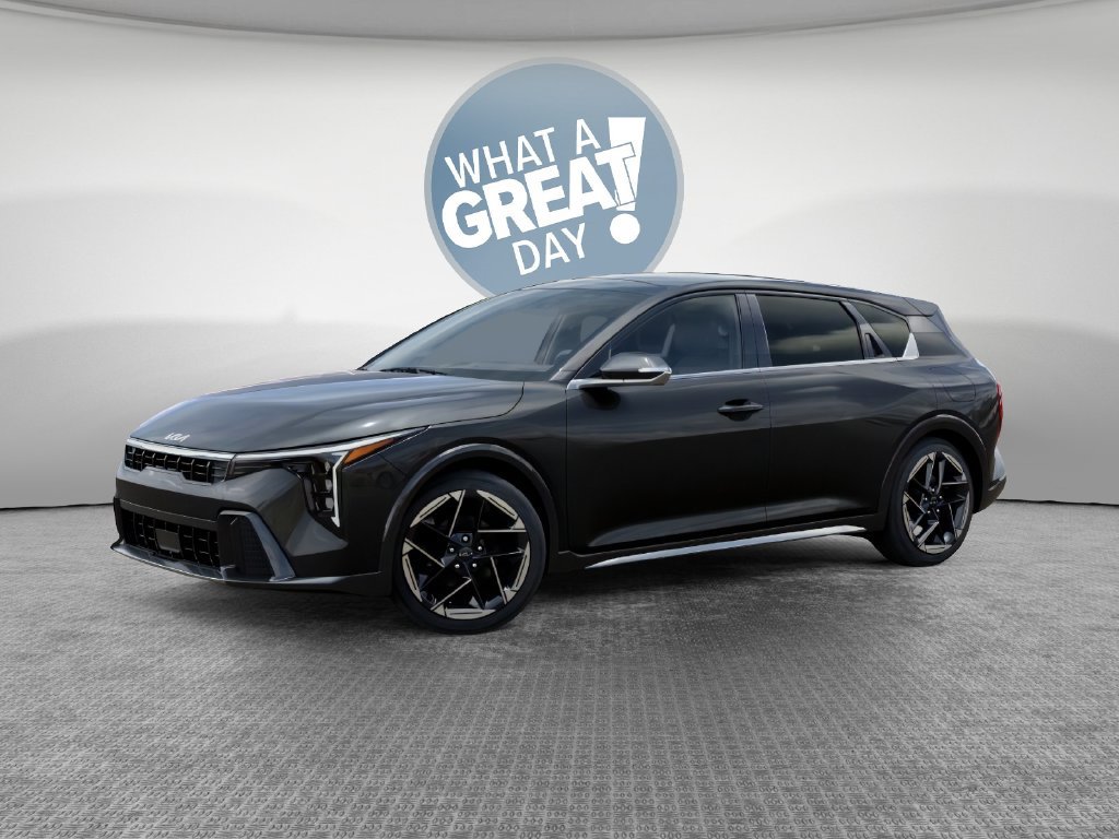 New 2026 Kia K4 GT-Line w/ GT-Line Premium Package FWD image 3