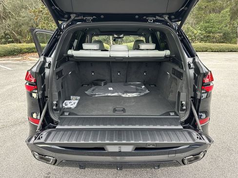 New 2026 BMW X5 xDrive40i w/ M Sport Package image 28
