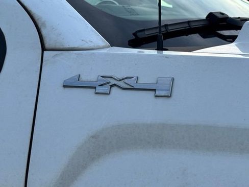 Used 2017 GMC Sierra 3500 SLE image 8