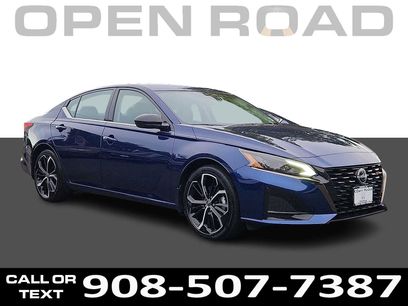 Used 2023 Nissan Altima 2.5 SR