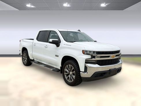 Used 2019 Chevrolet Silverado 1500 LT w/ Texas Edition AWD/4WD image 7