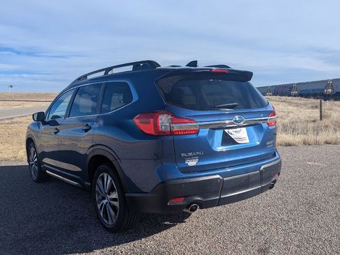 Used 2022 Subaru Ascent Limited w/ Technology Package image 3