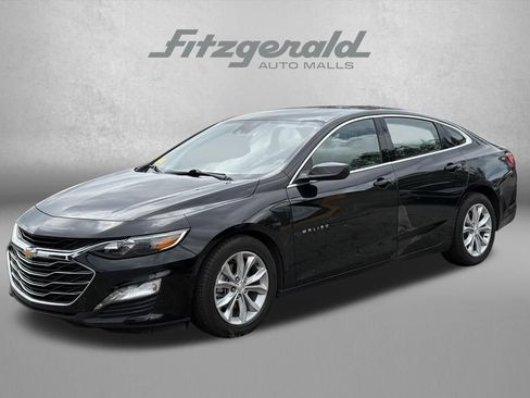 Used 2025 Chevrolet Malibu LT FWD image 3