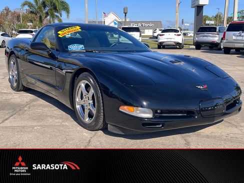 Used 1998 Chevrolet Corvette Coupe w/ Memory Pkg image 1