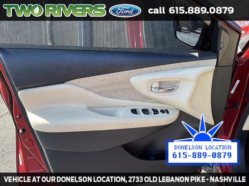 Used 2020 Nissan Murano SV w/ Premium Package image 13