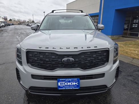 Used 2021 Kia Telluride EX w/ EX Premium Package image 8