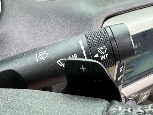 Used 2015 Chevrolet Camaro LT image 33