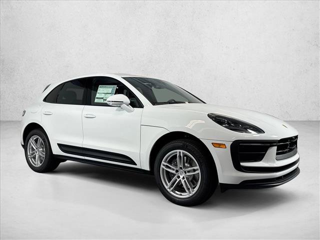 Used 2026 Porsche Macan AWD/4WD image 7