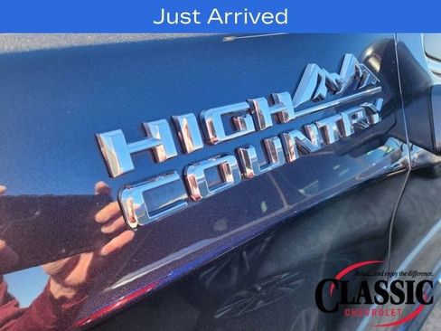 Used 2024 Chevrolet Silverado 1500 High Country w/ High Country Premium Package image 18
