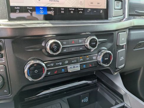 New 2026 Ford F350 Lariat w/ Lariat Ultimate Package AWD/4WD image 23