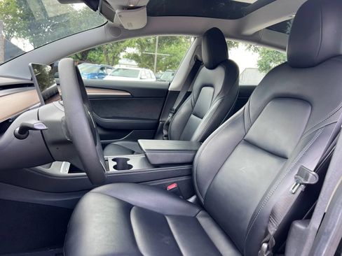 Used 2021 Tesla Model 3 Standard Range Plus RWD image 12