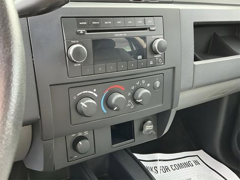 Used 2011 Dodge Dakota Big Horn image 29