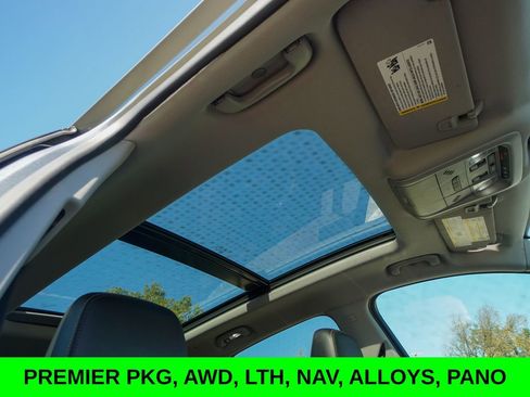 Used 2023 Chevrolet Equinox Premier image 35