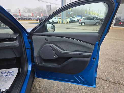 New 2025 Ford Mustang Mach-E GT image 39