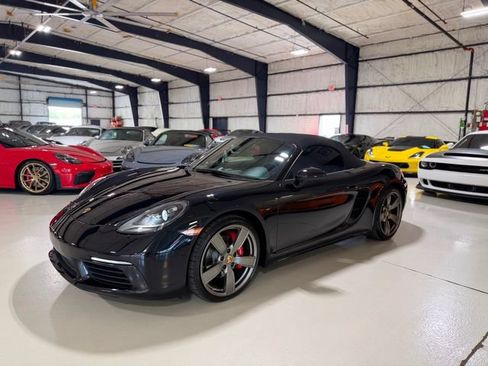 Used 2018 Porsche 718 Boxster S RWD image 77