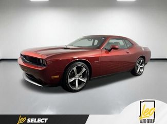 Used 2014 Dodge Challenger SXT RWD video 1