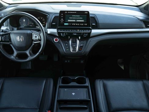 Used 2025 Honda Odyssey Sport-L image 27