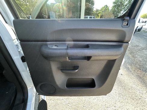 Used 2013 Chevrolet Silverado 3500 LT w/ Interior Plus Package image 25