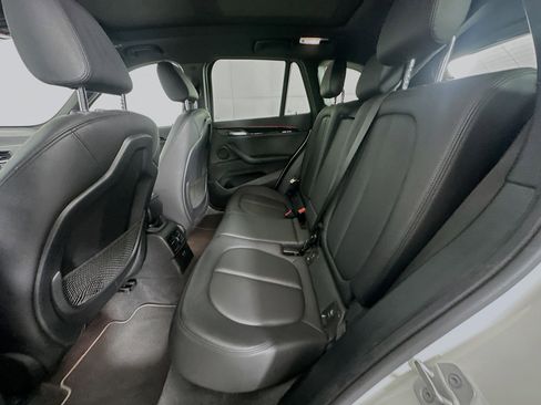 Used 2021 BMW X1 xDrive28i w/ Premium Package image 27