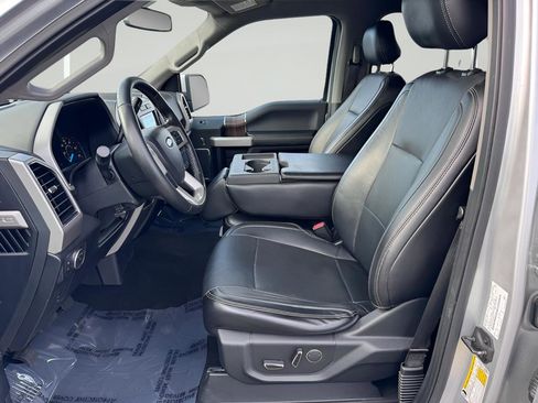 Used 2017 Ford F150 Lariat image 10