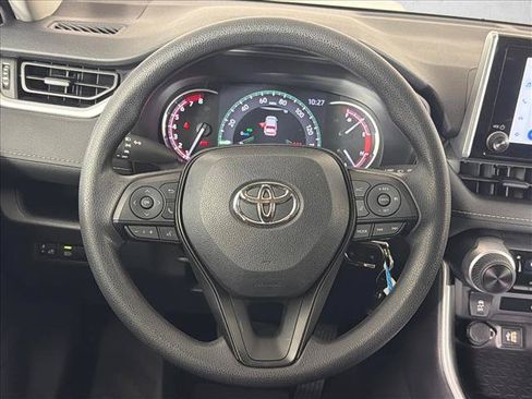 Used 2023 Toyota RAV4 LE FWD image 23