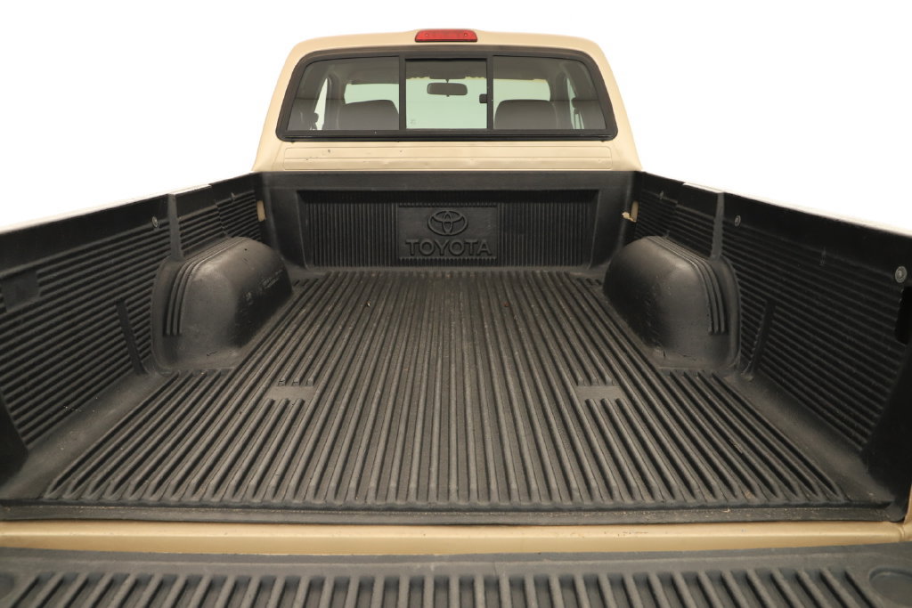 Used 2004 Toyota Tacoma PreRunner w/ Convenience Pkg RWD image 23