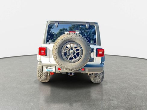 Used 2022 Jeep Wrangler Unlimited Rubicon w/ Xtreme Recon 35" Tire Package AWD/4WD image 7