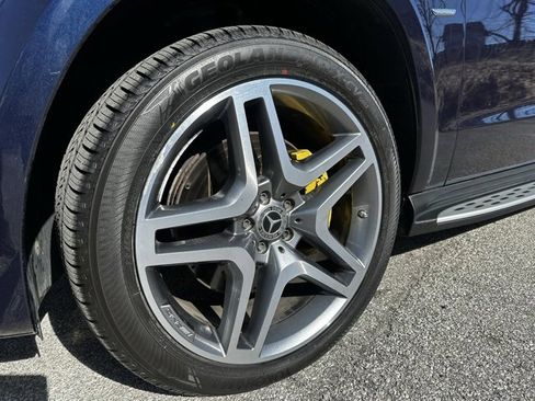 Used 2018 Mercedes-Benz GLS 550 GLS 550 image 9