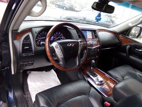 Used 2015 INFINITI QX80 4WD w/ Deluxe Technology Package image 9
