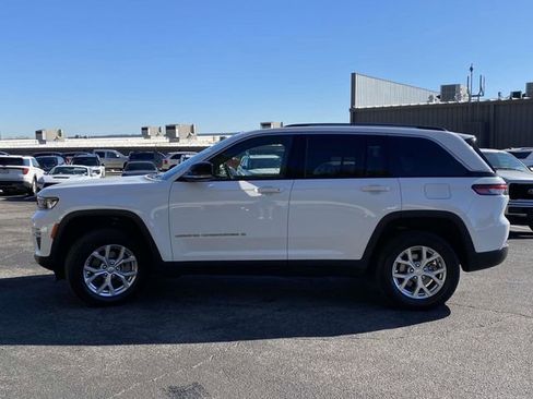Used 2023 Jeep Grand Cherokee Limited image 7