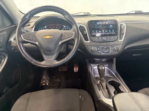 Used 2016 Chevrolet Malibu LT FWD image 14