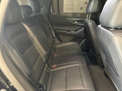 Used 2025 Chevrolet Equinox LT w/ Convenience Package II FWD image 34