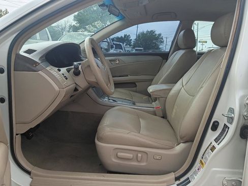 Used 2008 Toyota Avalon XLS FWD image 15